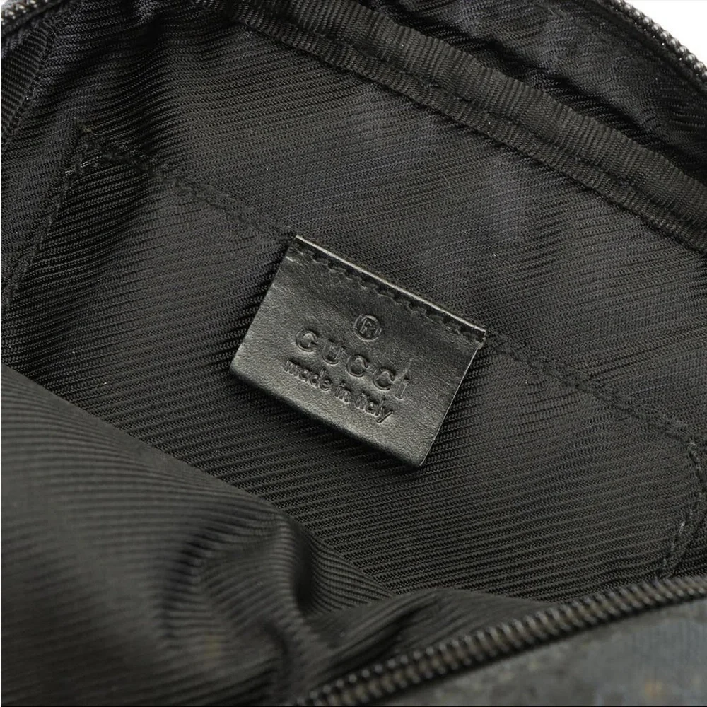 Gucci Crossbody Messenger Bag in Black GG Canvas Luxury Designer Authentic Italy